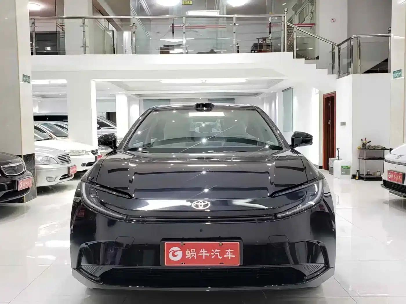 Toyota BZ5 2025 550 PRO Smart Edition — миниатюра 2