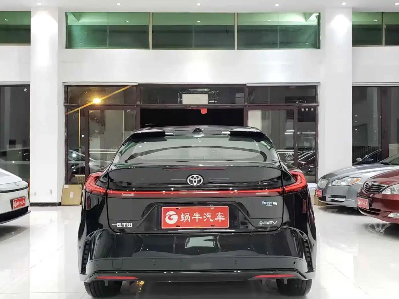 Toyota BZ5 2025 550 PRO Smart Edition — миниатюра 11