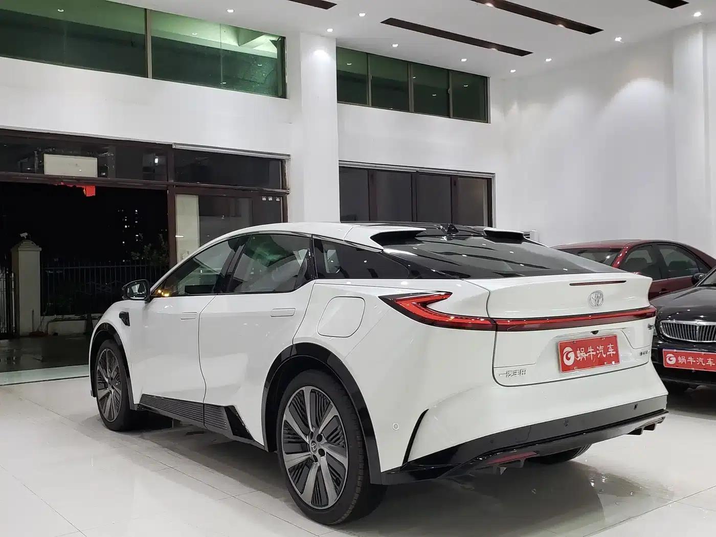 Toyota BZ5 2025 550 PRO Smart Edition — миниатюра 12