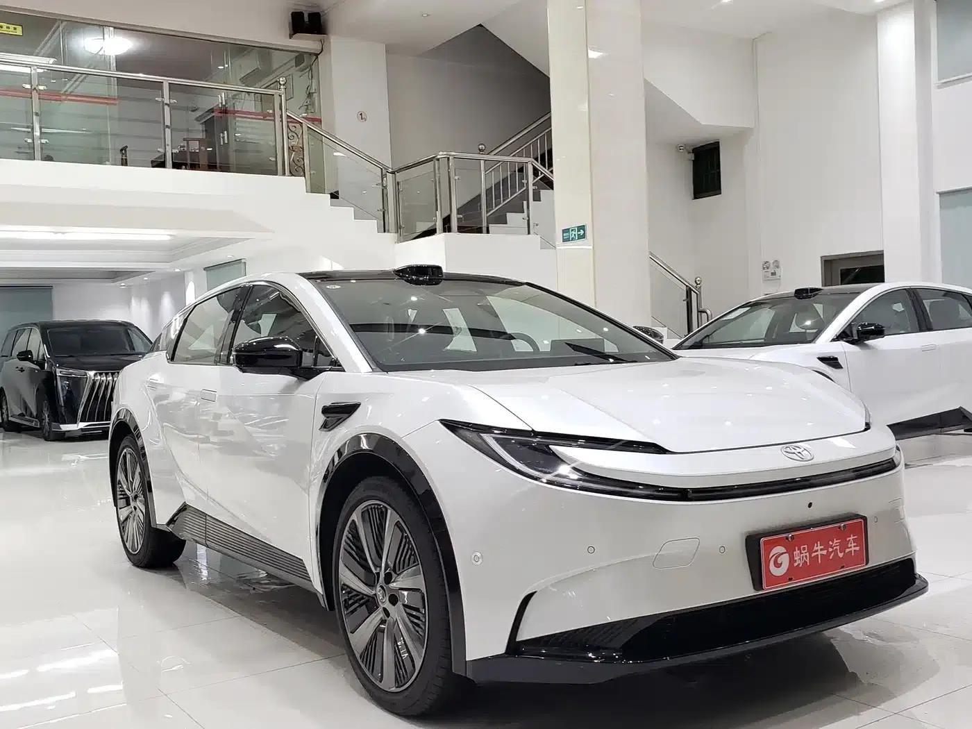 Toyota BZ5 2025 550 PRO Smart Edition — миниатюра 3