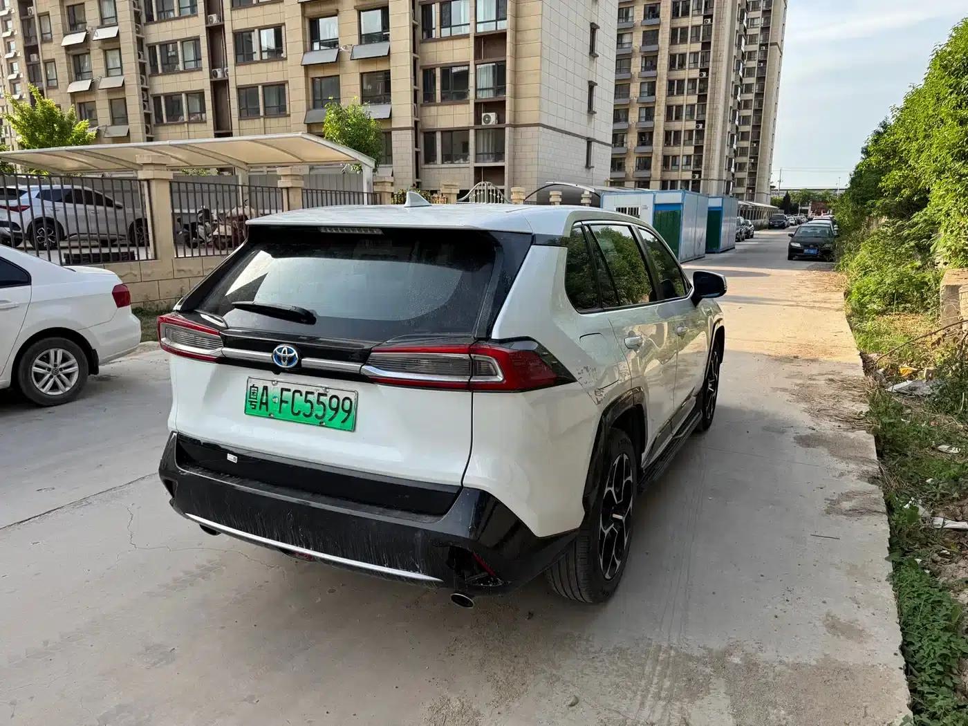 Highlander New Energy 2021 High-Performance Edition 2.5L Four-Wheel Drive Sport Edition — миниатюра 4