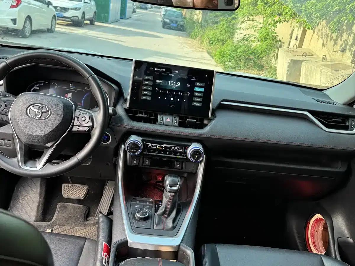 Highlander New Energy 2021 High-Performance Edition 2.5L Four-Wheel Drive Sport Edition — миниатюра 5