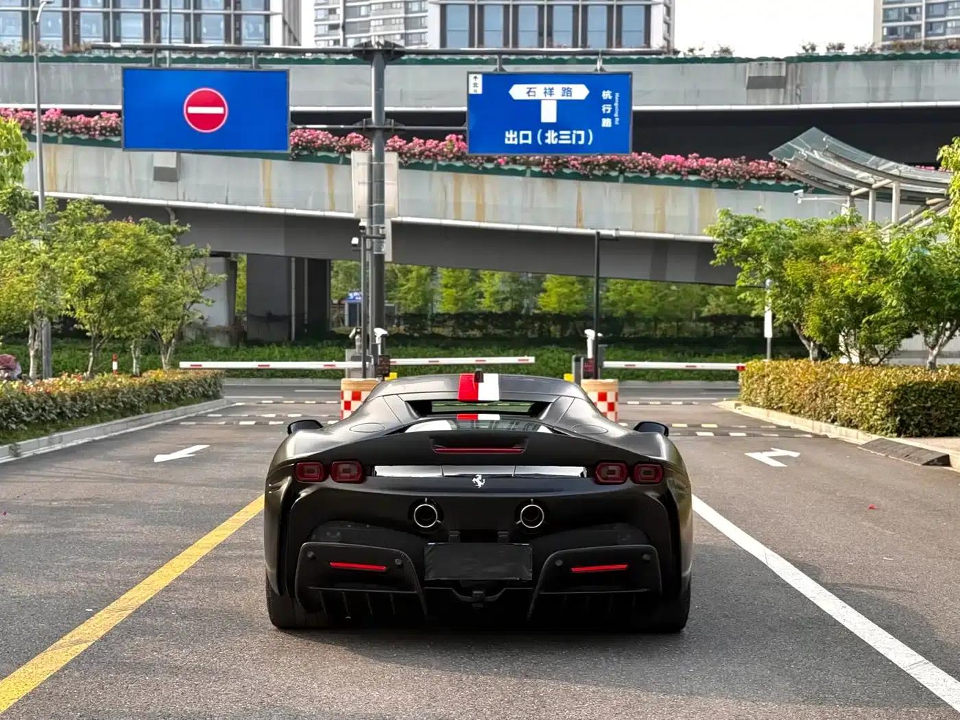 SF90 2020 3.9T V8 Stradale — миниатюра 5
