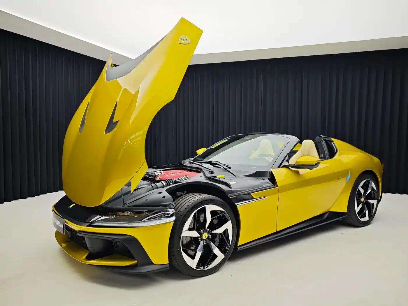 Ferrari 12 Cilindri 2024 6.5L Spider — миниатюра 17