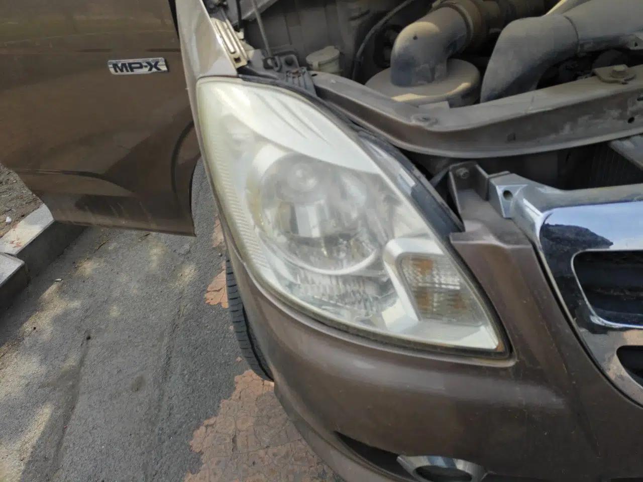 Foton MP-X E 2011 2.4L - M240SL Wealth Express Comfort Edition 4G64 — миниатюра 7