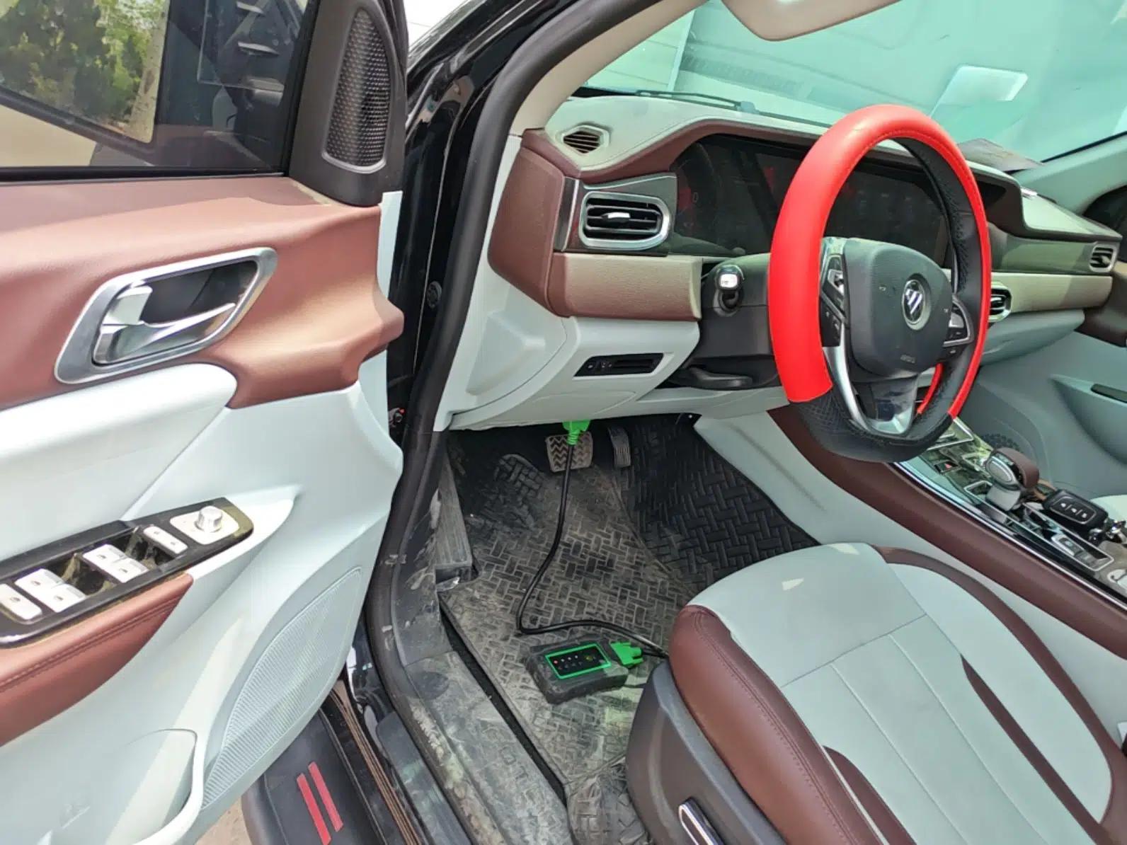 Foton General G9 2023 2.0T Armored Great General Automatic 4x4 Diesel Enjoyment Model Long Wheelbase 4F20TC — миниатюра 19