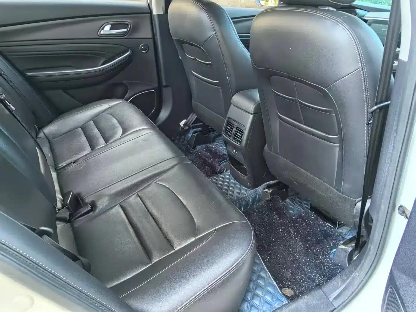 Trumpchi GA4 2018 200T Automatic Premium Edition — миниатюра 13