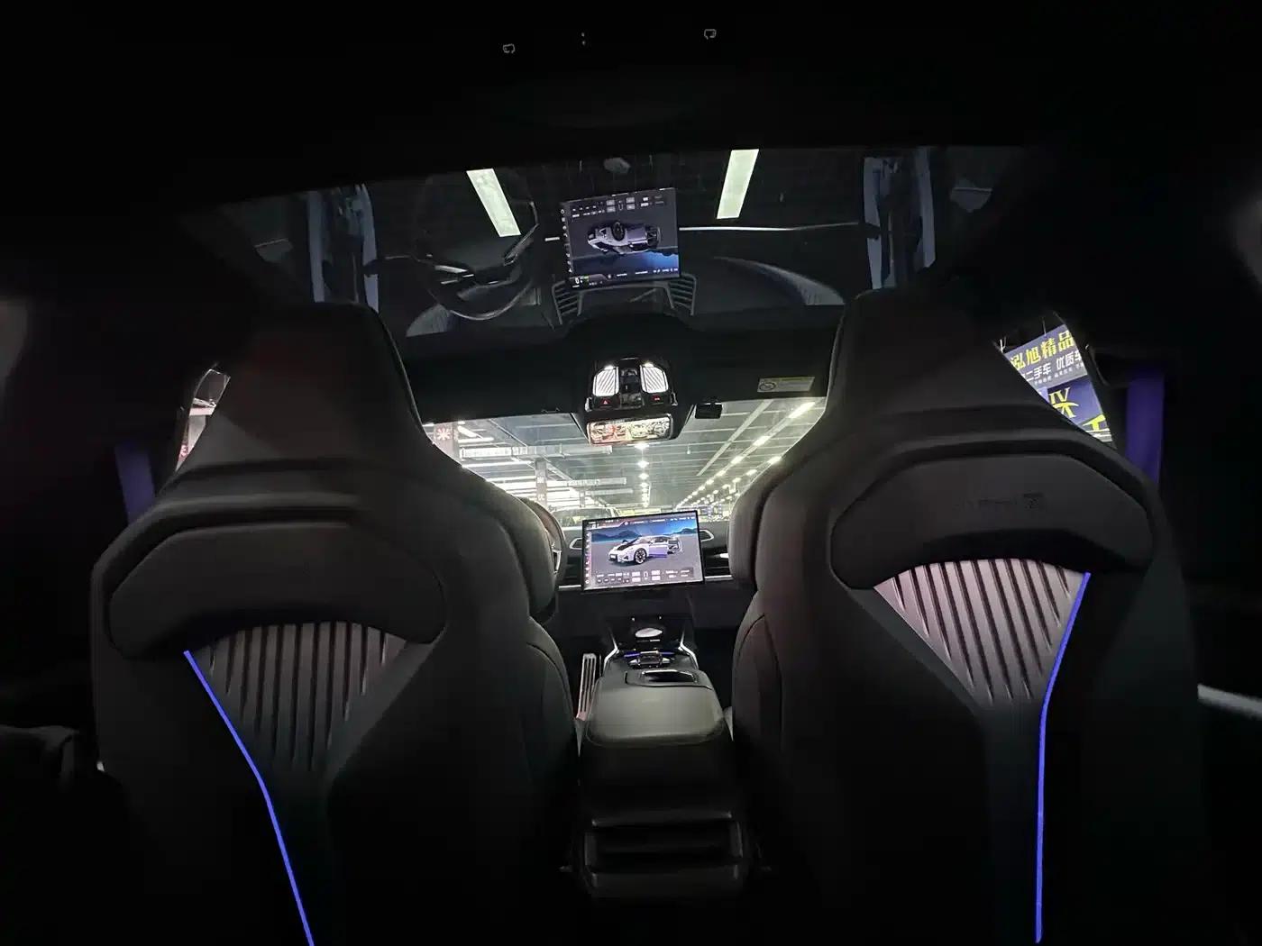 HiPhi Z 2023 City Edition (4-seater) — миниатюра 15