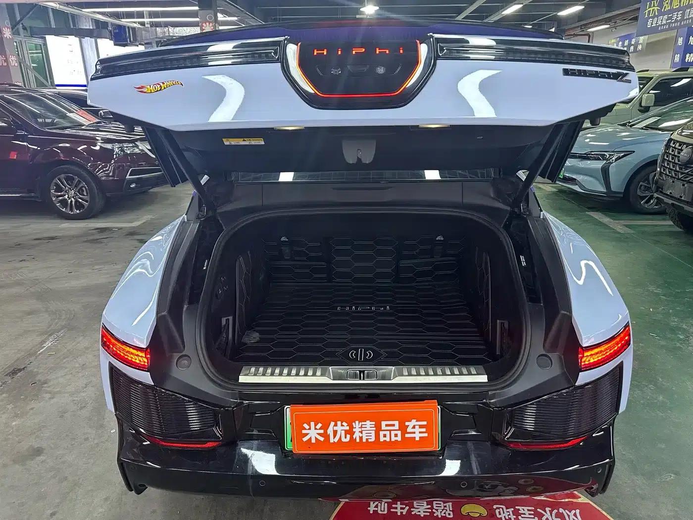 HiPhi Z 2023 City Edition (4-seater) — миниатюра 16