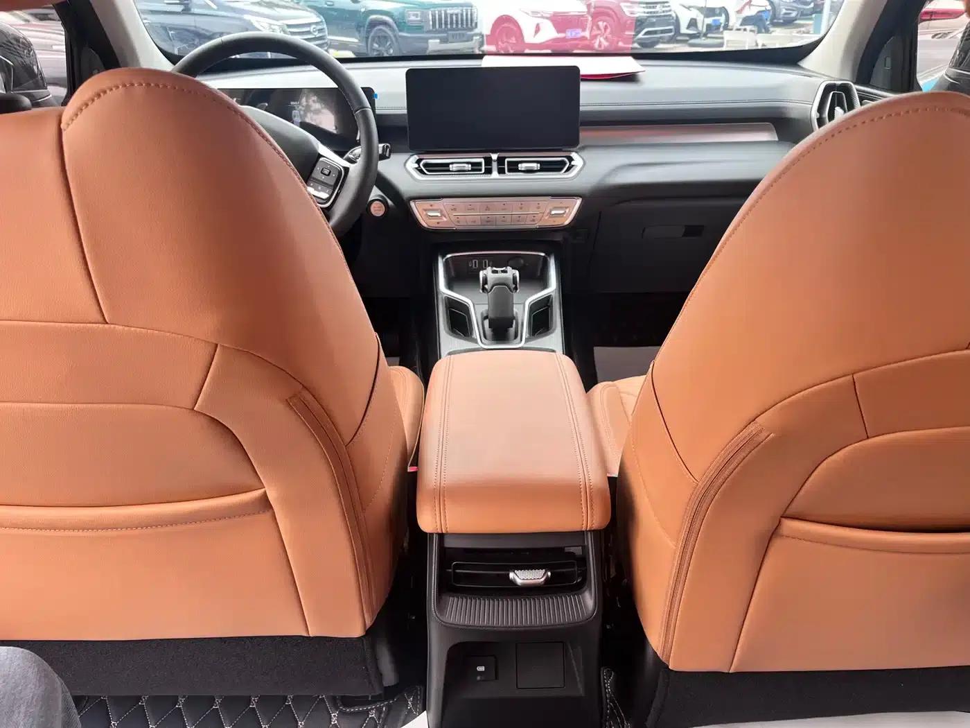 Haval H5 2025 2.0T Automatic 4WD Navigator Edition (Diesel) — миниатюра 8