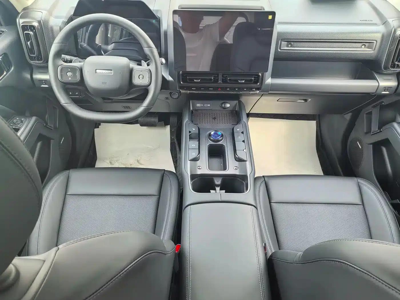 Haval Raptor 2025 Fuel-Powered 2.0T 4WD Ultra — миниатюра 11