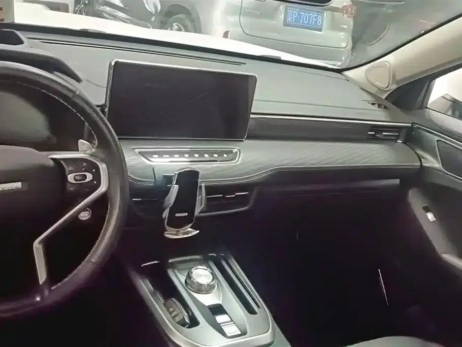 Haval First Love 2021 1.5T Automatic Large Edition — миниатюра 13