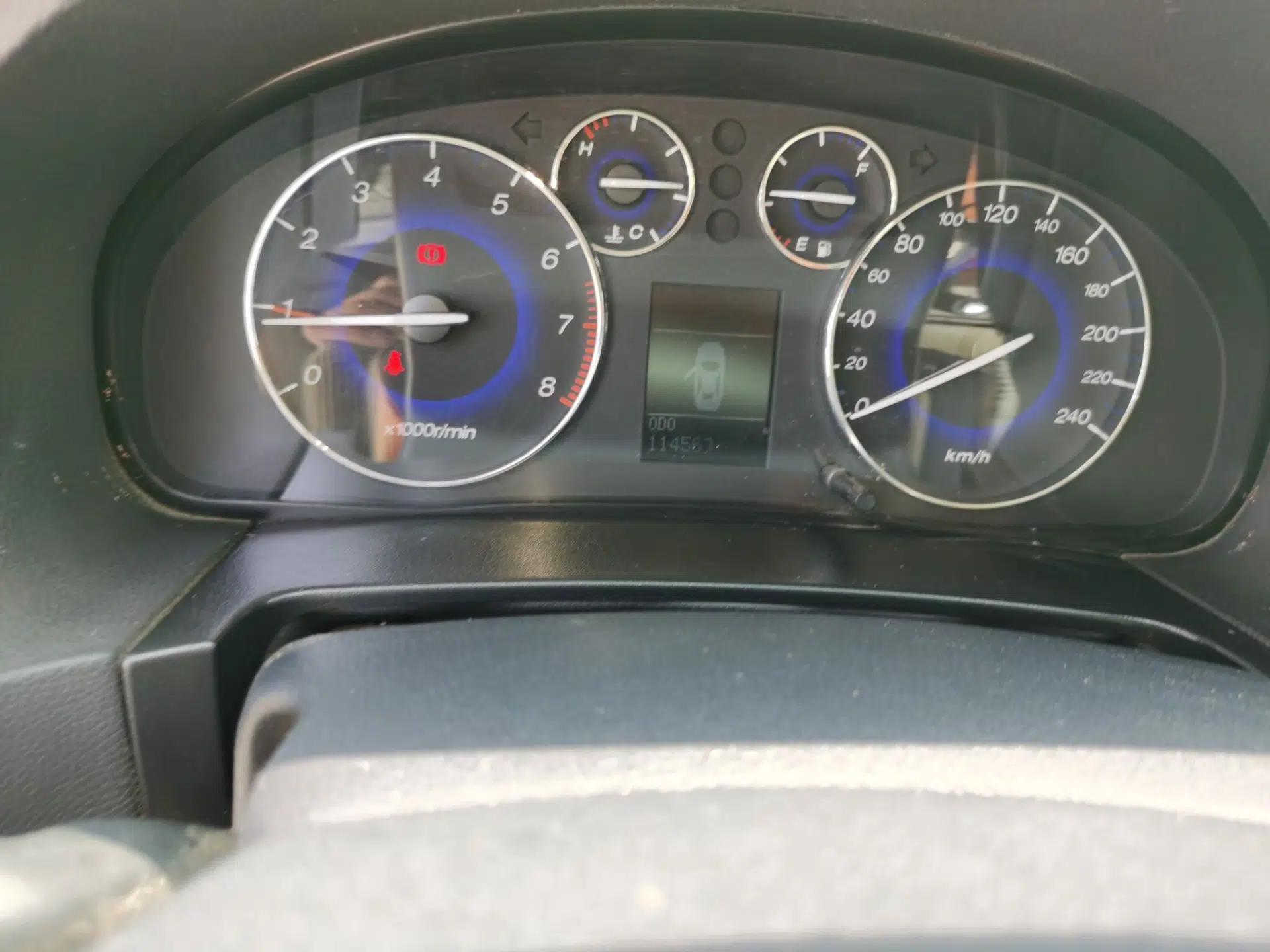 GAC Trumpchi GA5 2012 1.8L Manual Elite Model — миниатюра 13