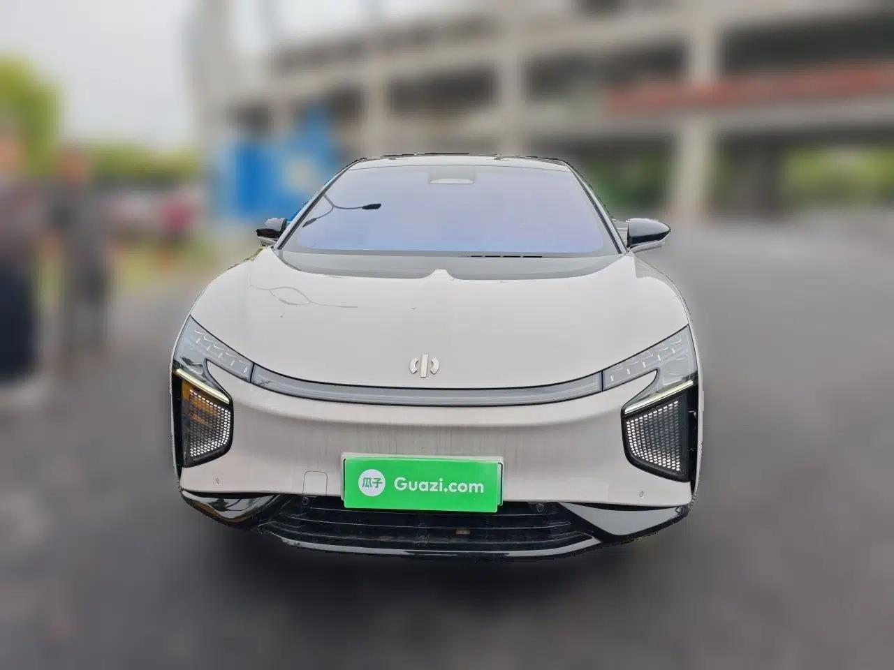HiPhi X 2021 Founder Edition 6-seater — миниатюра 2