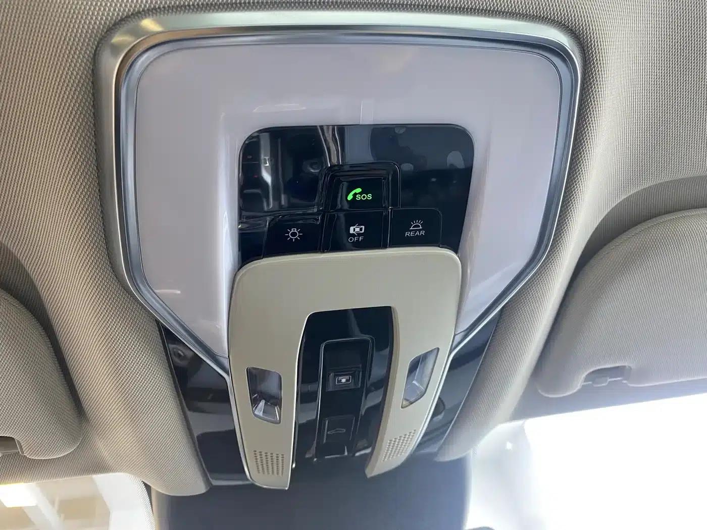 Hongqi H5 PHEV 2025 Model 170 Super Hybrid — миниатюра 13