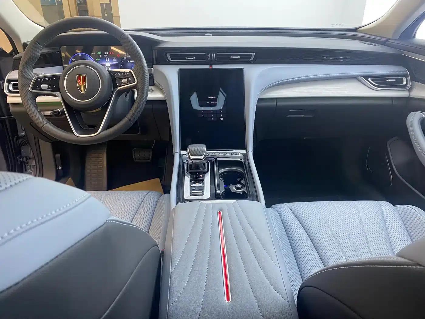 Hongqi H5 PHEV 2025 Model 170 Super Hybrid — миниатюра 8