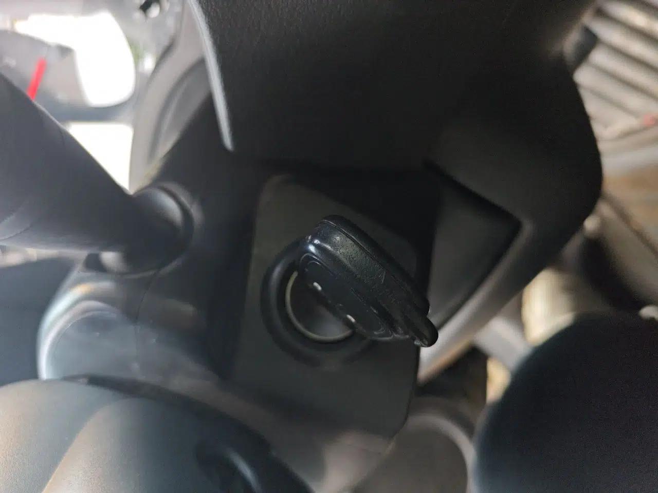 Jeep Patriot 2013 2.4 Luxury Navigation Edition — миниатюра 9