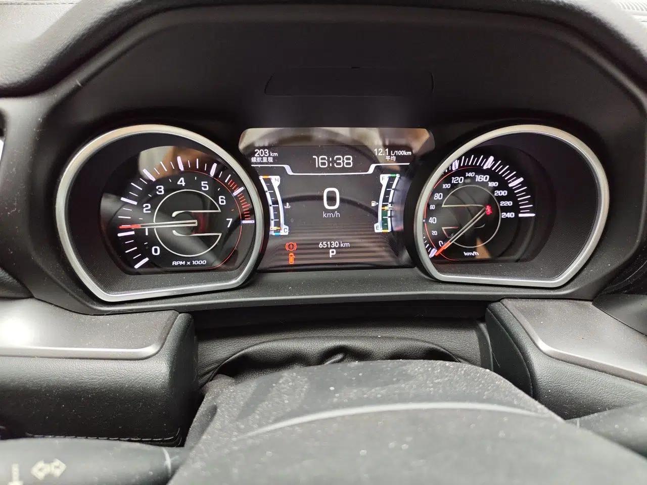 Jeep Commander 2018 2.0T Two-Wheel Drive Enjoy Edition China V — миниатюра 12