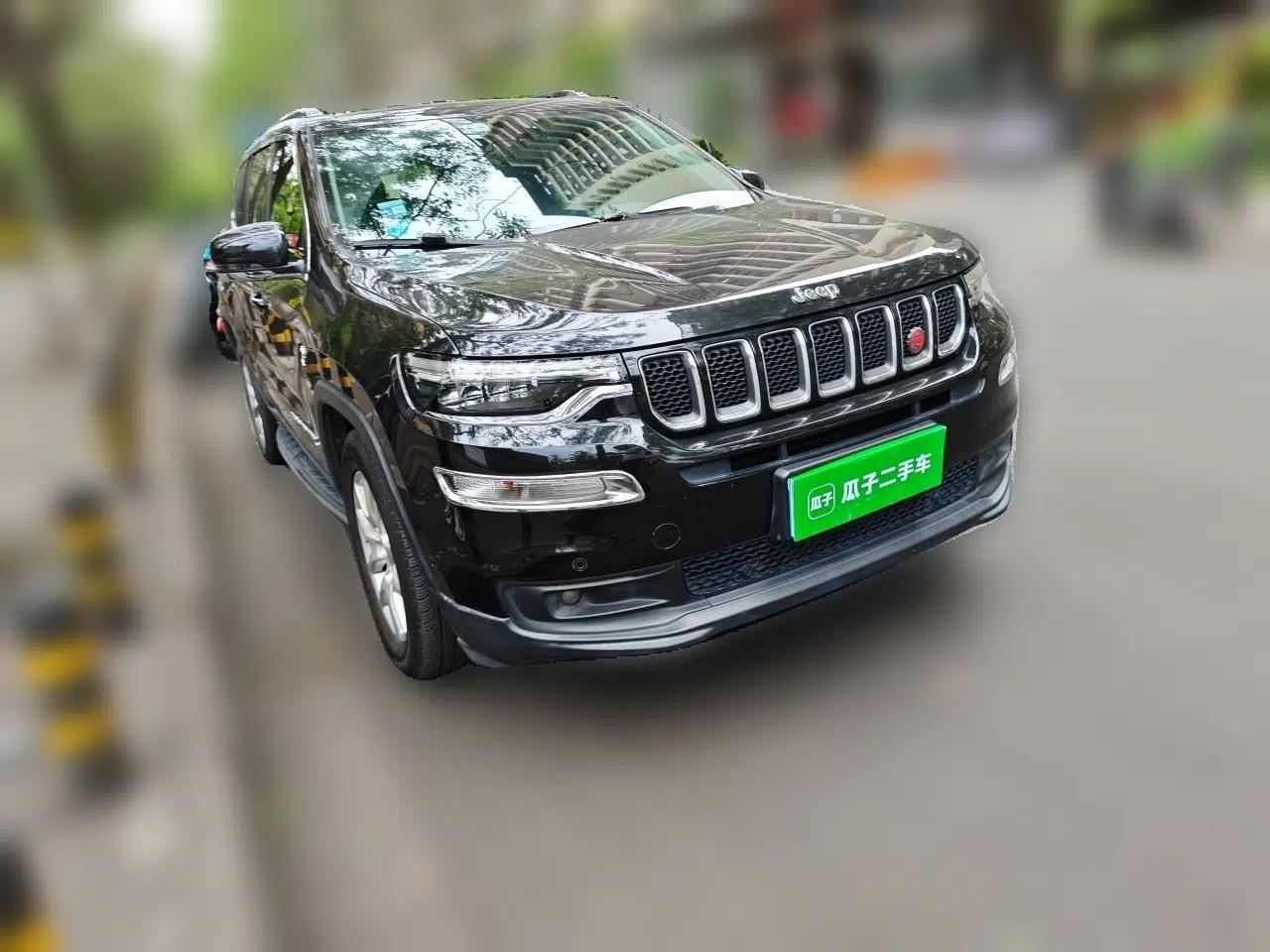 Jeep Commander 2018 2.0T Two-Wheel Drive Enjoy Edition China V — миниатюра 3