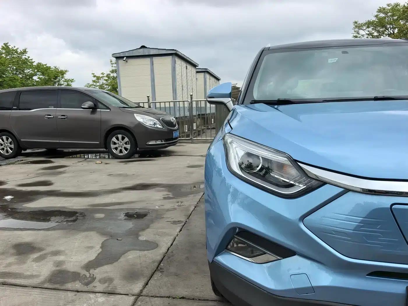 JAC iEVS4 2019 Luxury Smart Edition — миниатюра 24