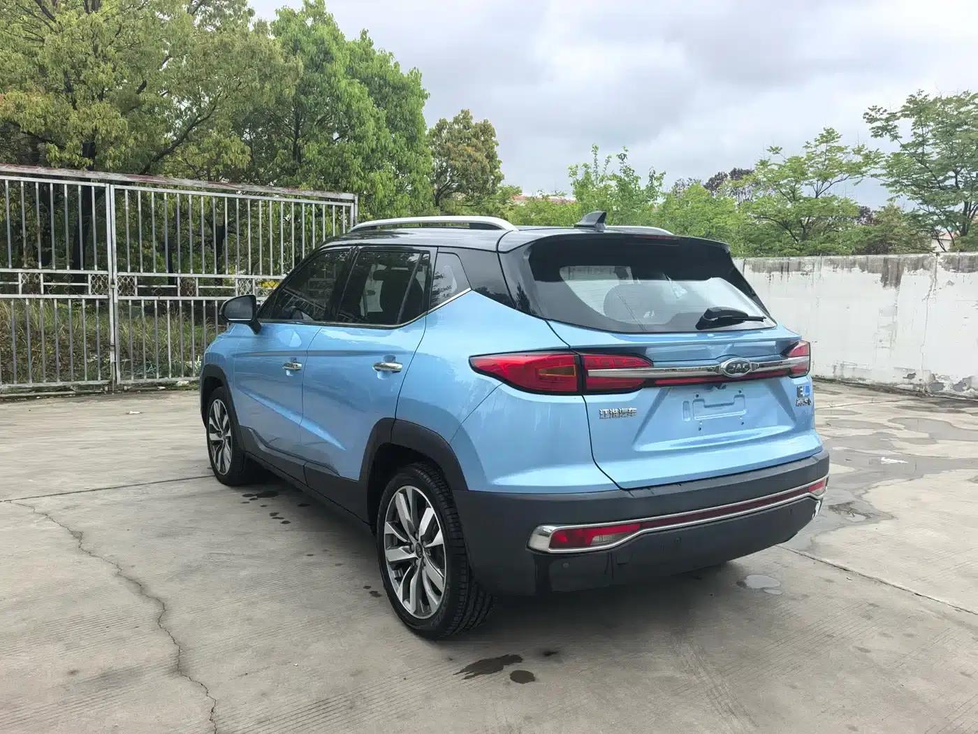 JAC iEVS4 2019 Luxury Smart Edition — миниатюра 7