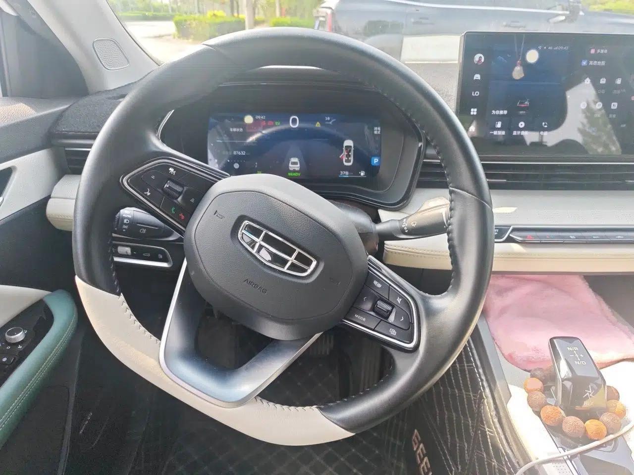 Geely Auto Emgrand L HiP 2022 1.5TD-DHT Pro 100KM Super Rui — миниатюра 11
