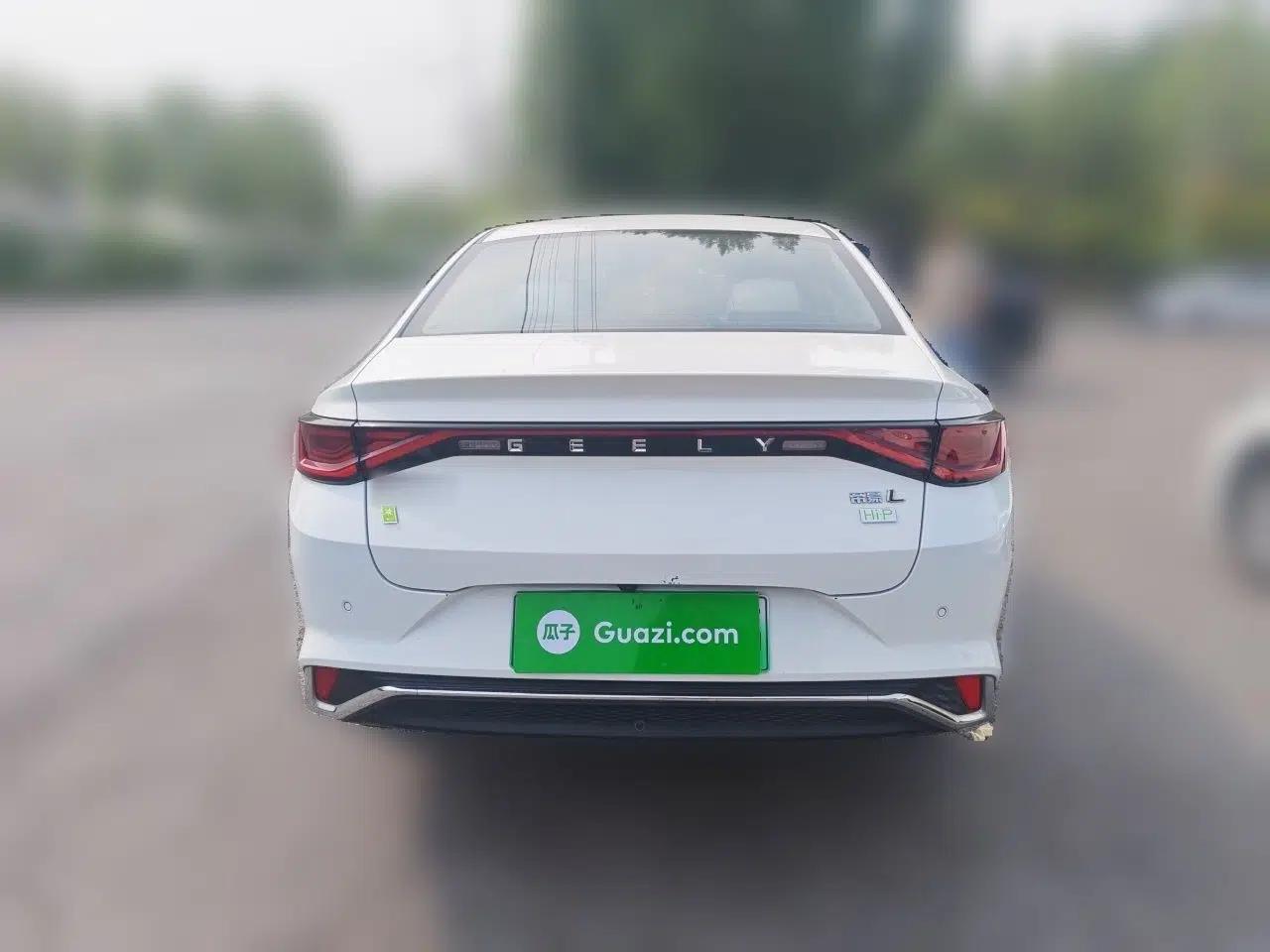 Geely Auto Emgrand L HiP 2022 1.5TD-DHT Pro 100KM Super Rui — миниатюра 5
