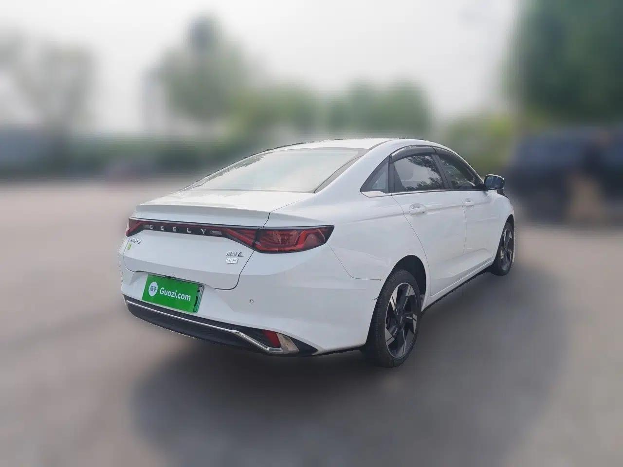 Geely Auto Emgrand L HiP 2022 1.5TD-DHT Pro 100KM Super Rui — миниатюра 6