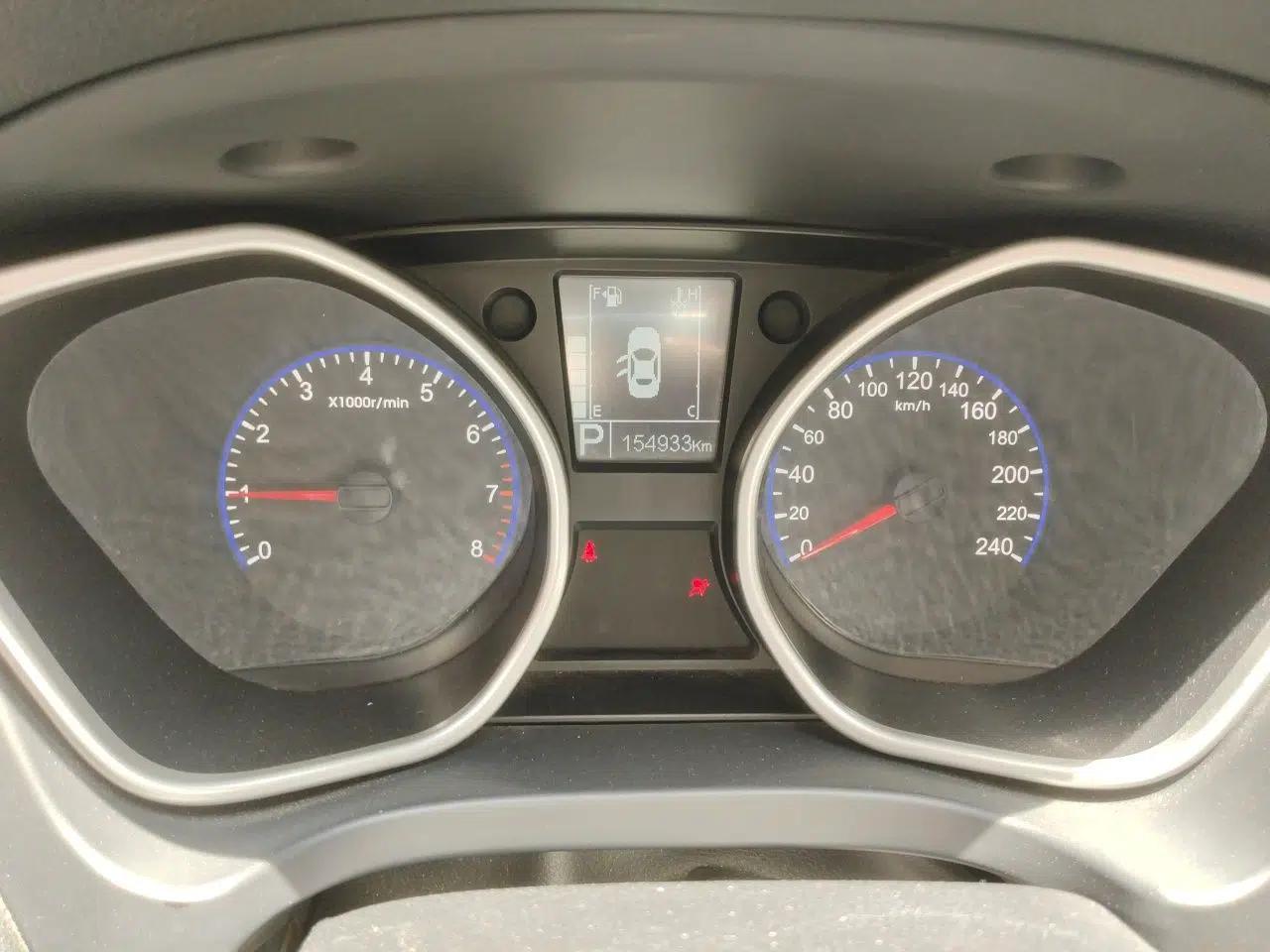 Geely Auto GX9 2014 2.4L Automatic Two-Wheel Drive Deluxe Model — миниатюра 13