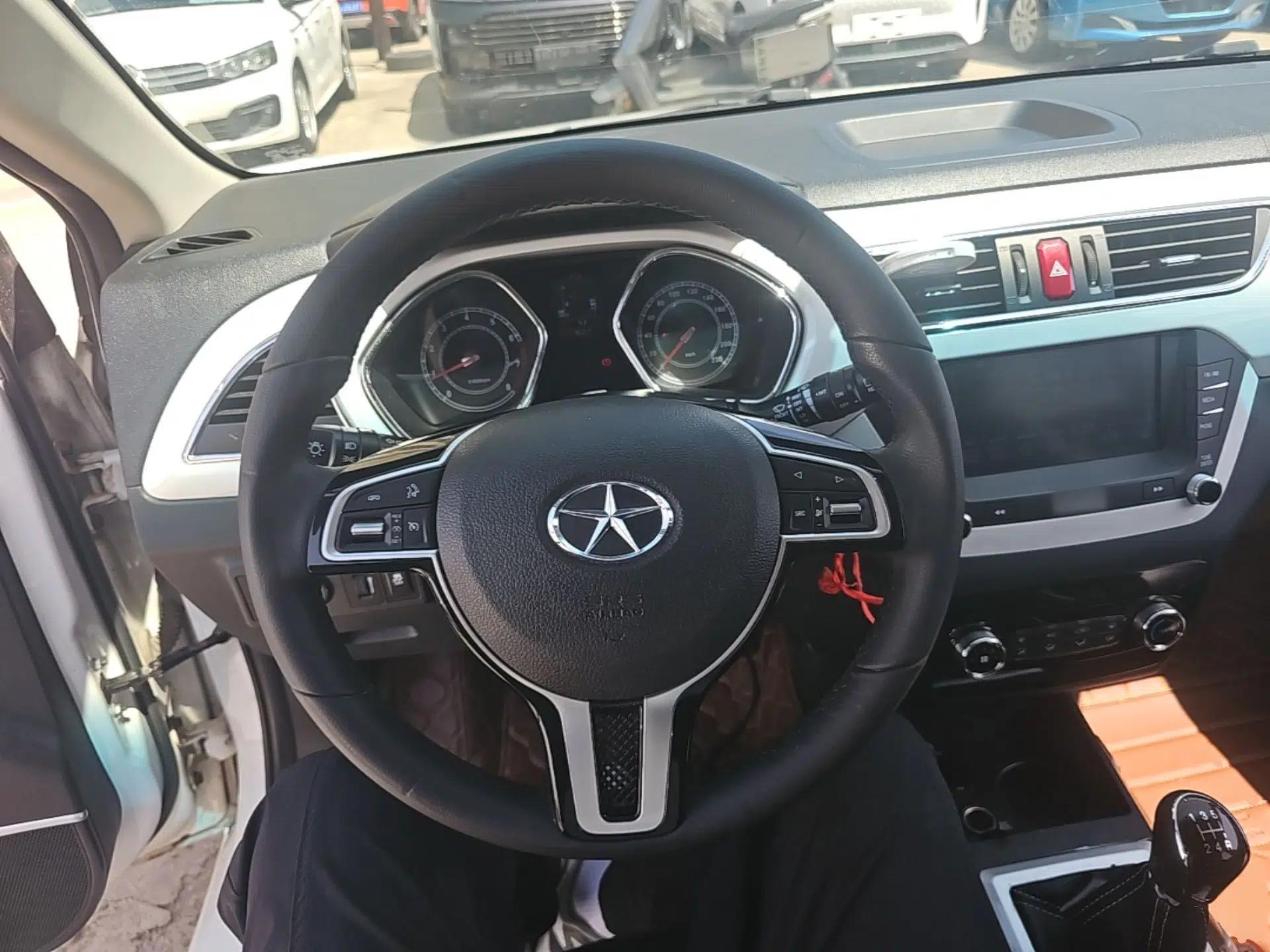 JAC Group Refine S2 2015 1.5L Manual Luxury Model — миниатюра 13