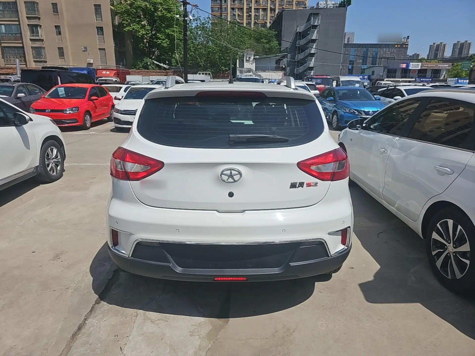 JAC Group Refine S2 2015 1.5L Manual Luxury Model — миниатюра 3