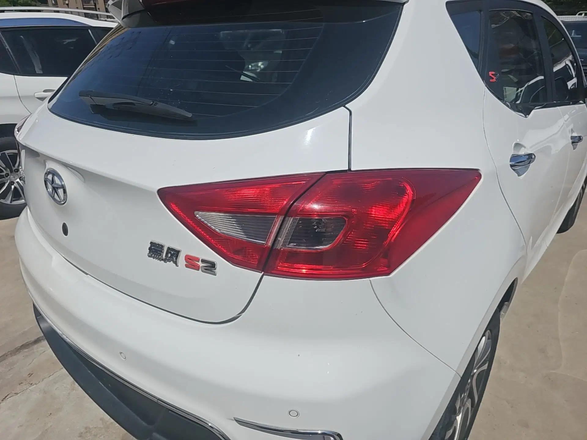 JAC Group Refine S2 2015 1.5L Manual Luxury Model — миниатюра 8