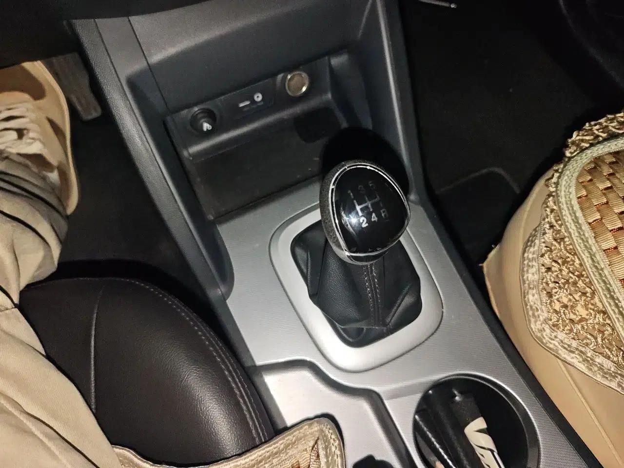 JAC Group Refine S5 2015 2.0L Manual Luxury Edition — миниатюра 15