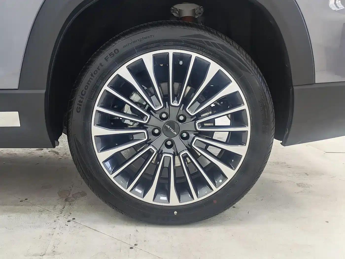 Jetour X90 C-DM 2025 Luxury Edition 5-seater — миниатюра 15