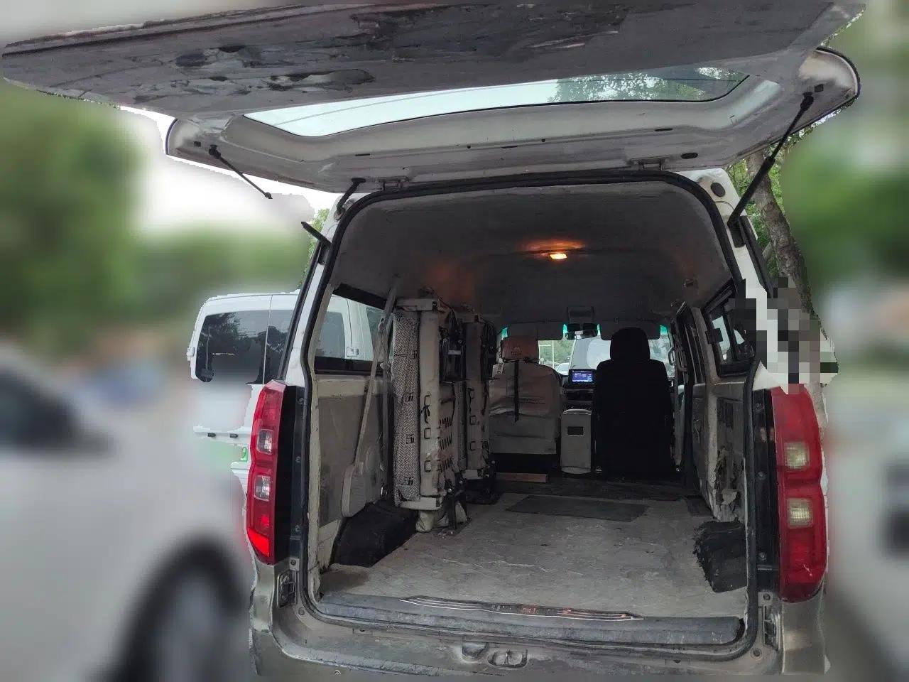 Jinbei New Hiace S 2021 1.5L Business-Grade Bus Non-Air-Conditioned Version China VI Standard SWC15M — миниатюра 20