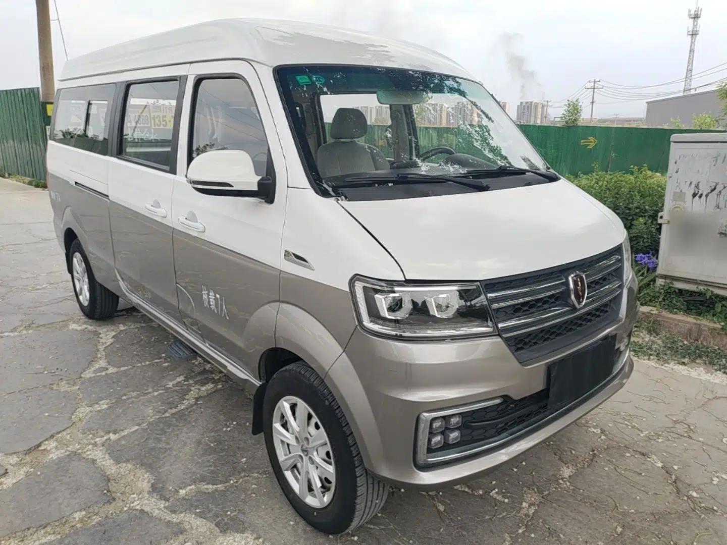 Jinbei New Hiace S 2021 1.5L Wealth Central Air-Conditioned Bus China VI Standard Model SWC15M — миниатюра 3