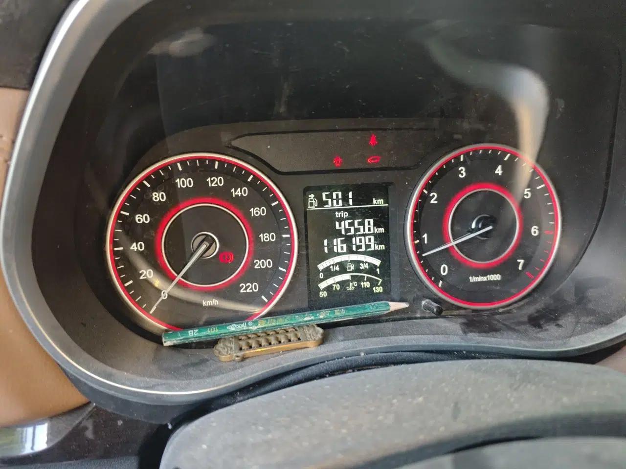 Jinbei F50 2017 1.6L Manual Elite Model — миниатюра 12