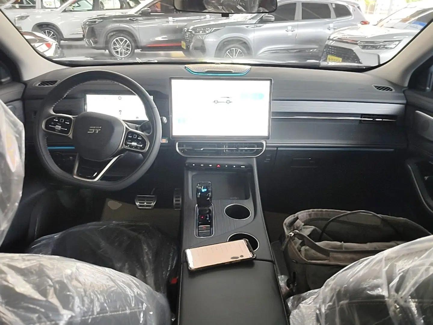 JETOUR X90 C-DM 2025 Elite Edition 7-Seater — миниатюра 13