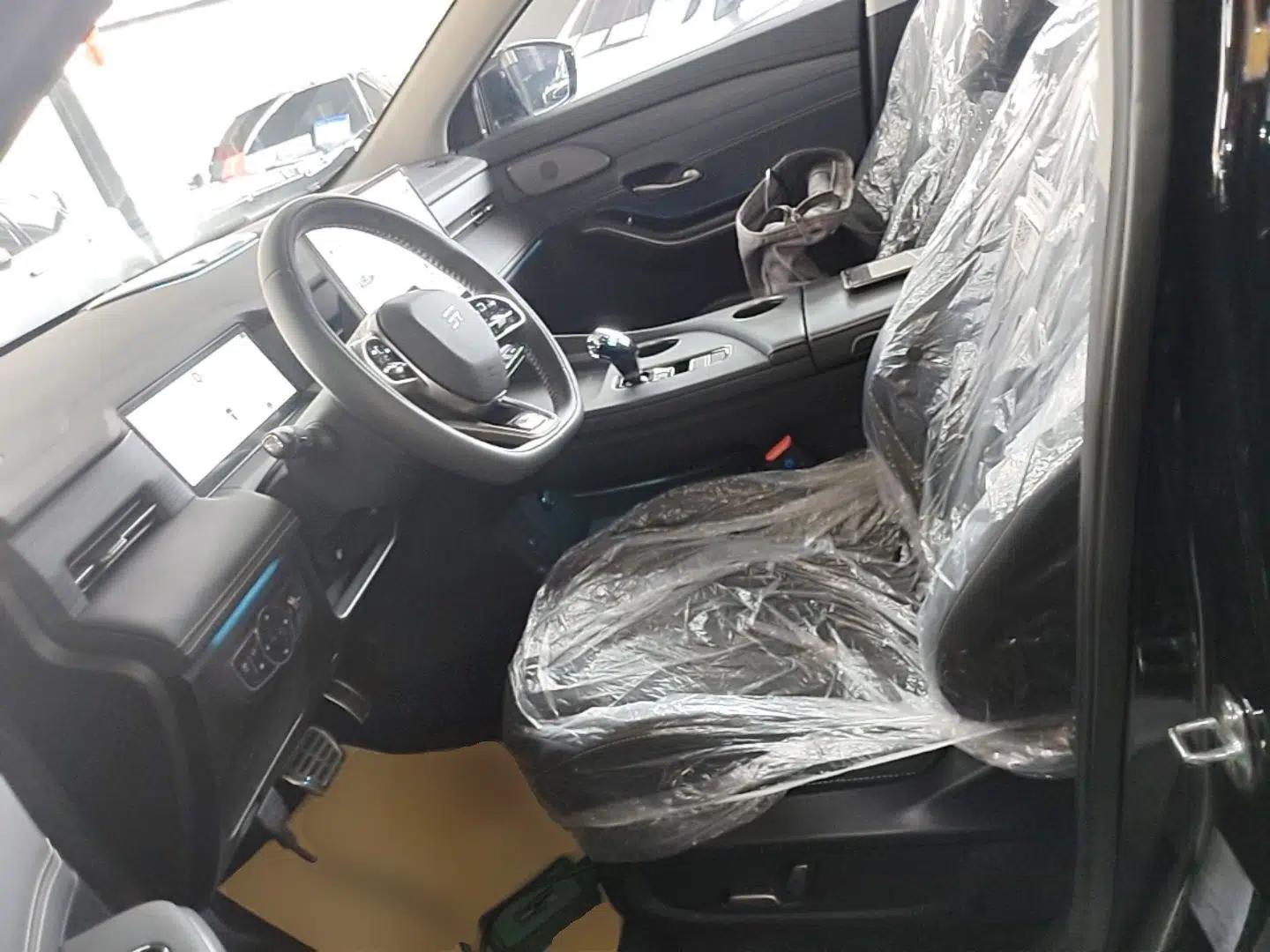 JETOUR X90 C-DM 2025 Elite Edition 7-Seater — миниатюра 18