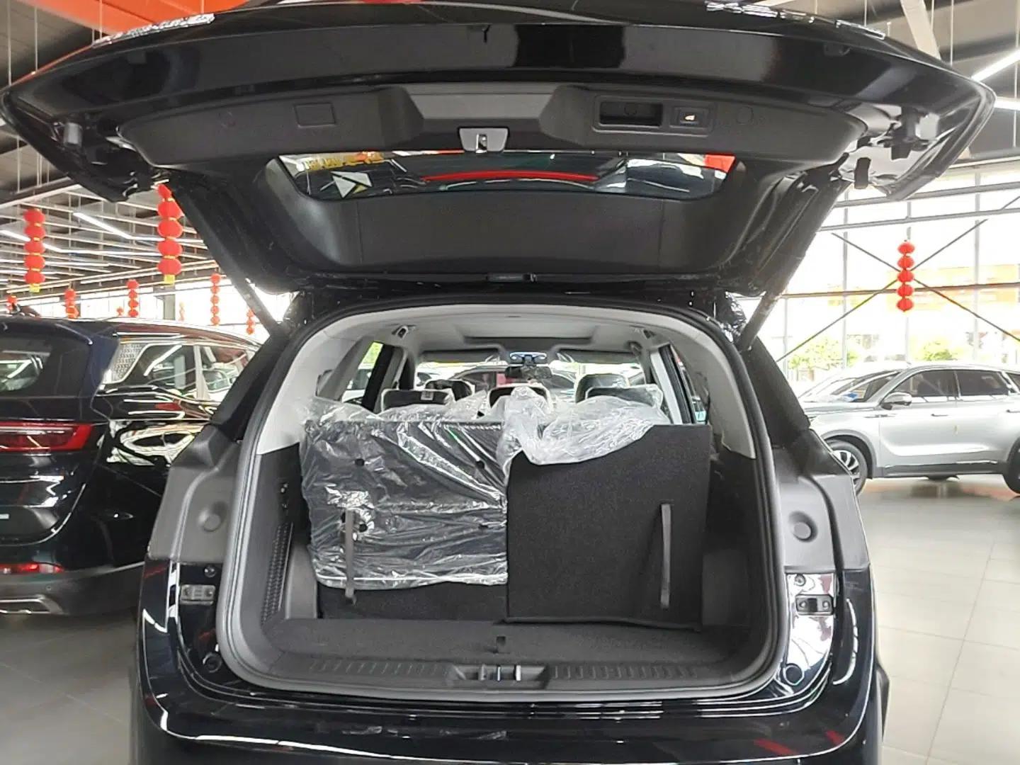 JETOUR X90 C-DM 2025 Elite Edition 7-Seater — миниатюра 22