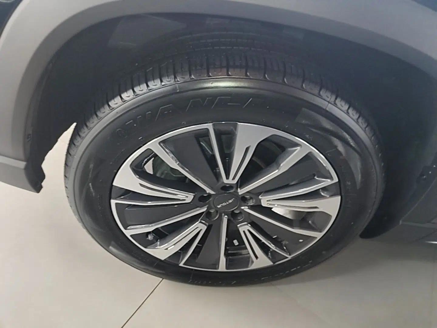 JETOUR X90 C-DM 2025 Elite Edition 7-Seater — миниатюра 8