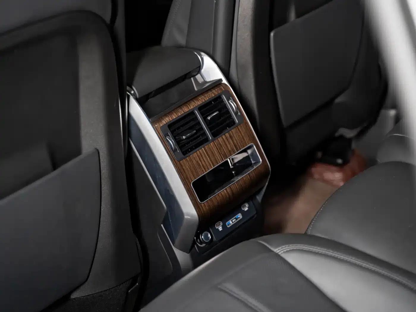 Range Rover Sport Hybrid 2019 P400e SE — миниатюра 20