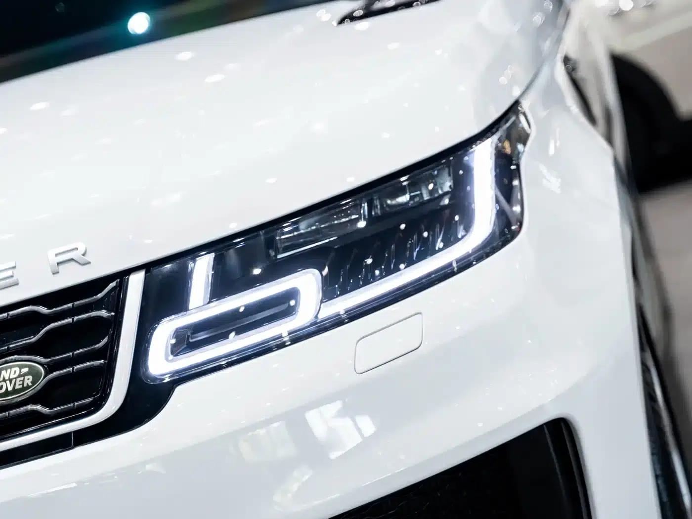 Range Rover Sport Hybrid 2019 P400e SE — миниатюра 3