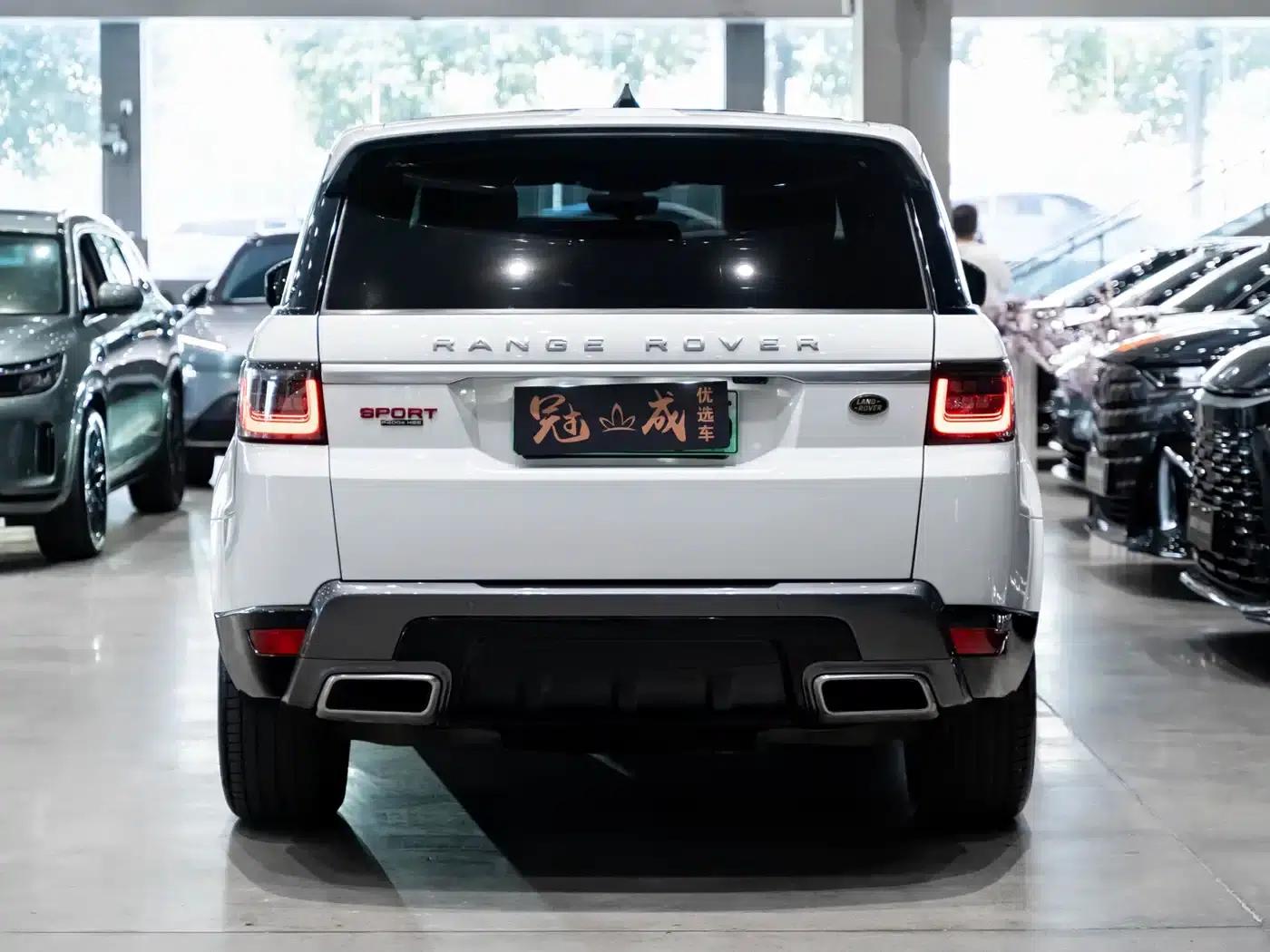 Range Rover Sport Hybrid 2019 P400e SE — миниатюра 6