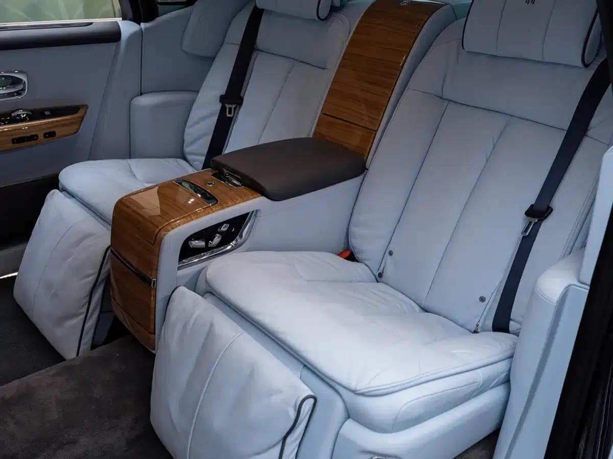2018 Phantom 6.7T Long Wheelbase — миниатюра 21