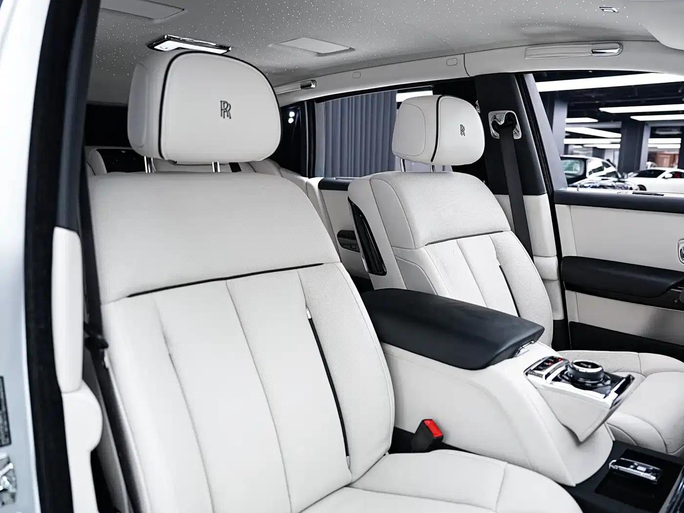 2018 Phantom 6.7T Long Wheelbase — миниатюра 21