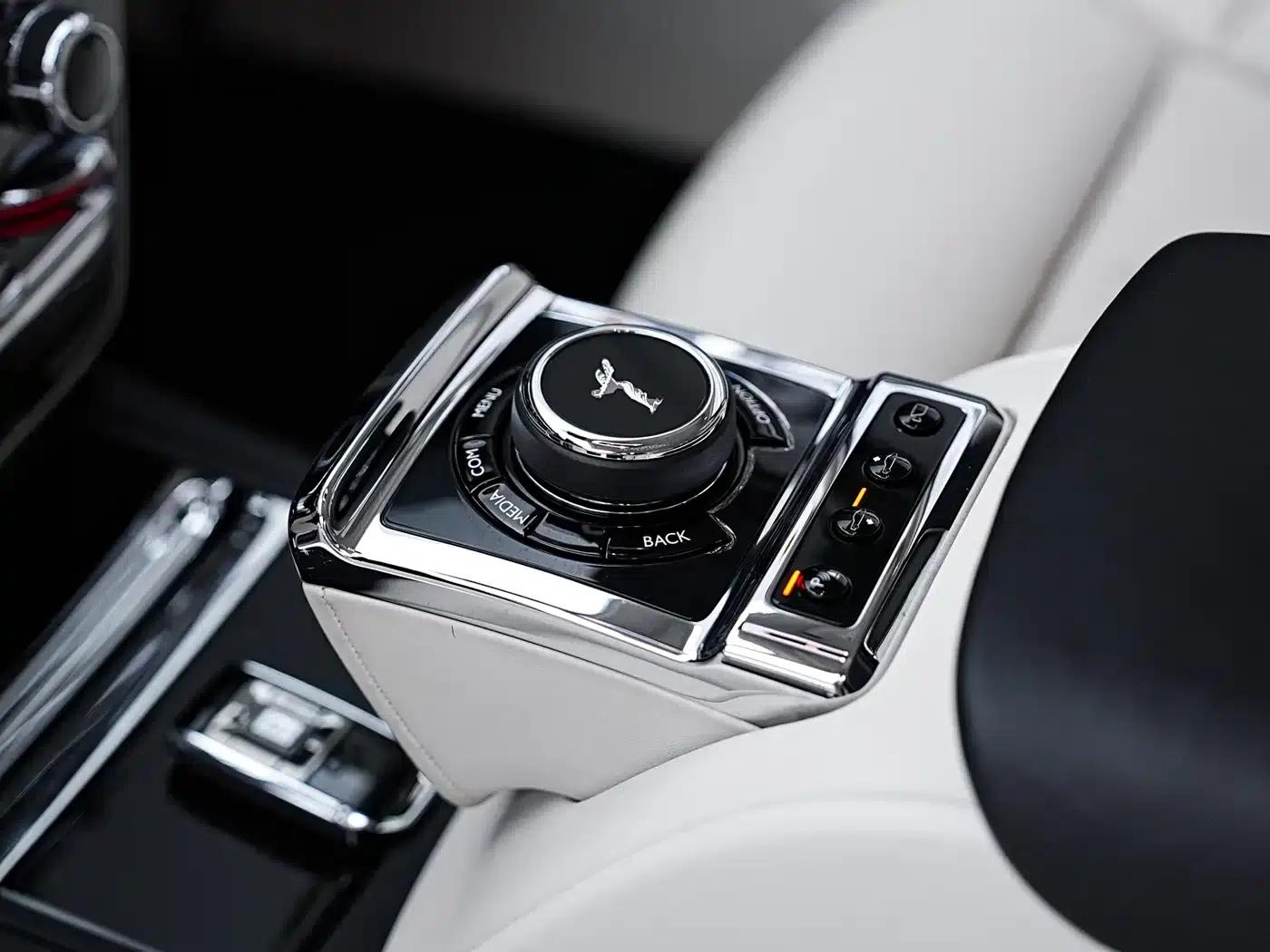 2018 Phantom 6.7T Long Wheelbase — миниатюра 26