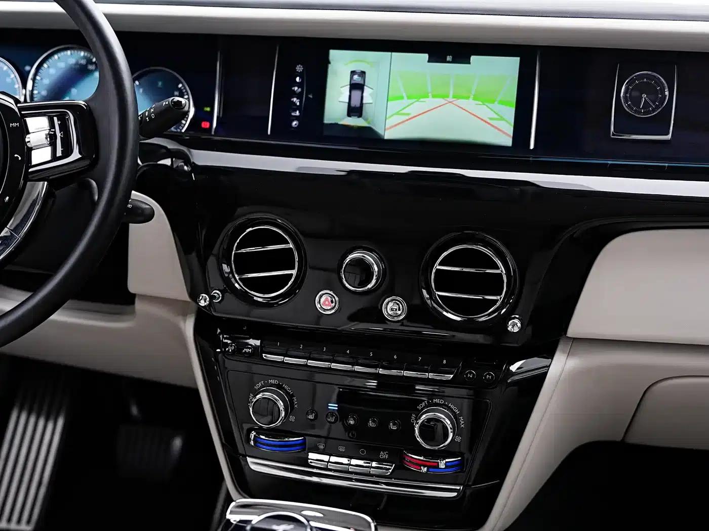 2018 Phantom 6.7T Long Wheelbase — миниатюра 28