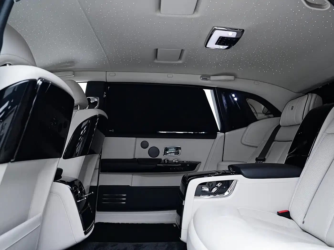 2018 Phantom 6.7T Long Wheelbase — миниатюра 30