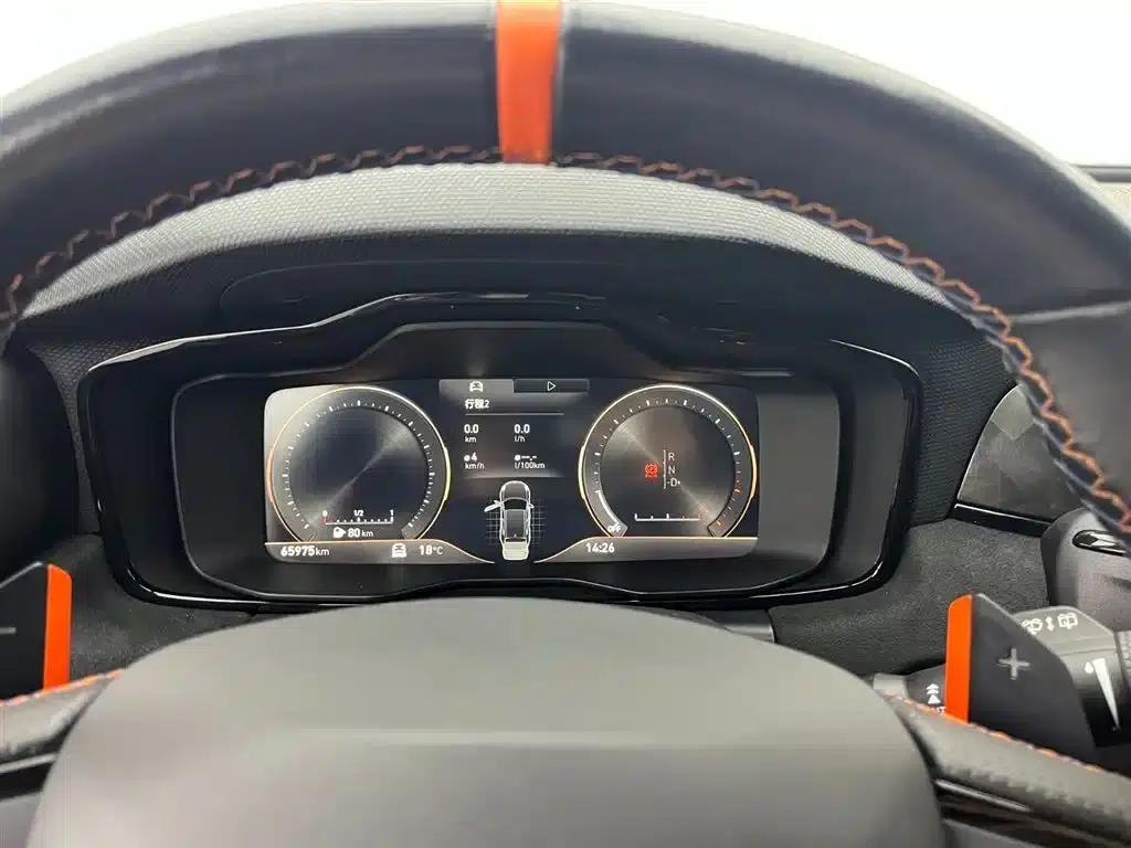Lynk & Co 02 Hatchback 2021 2.0TD Halo — миниатюра 4